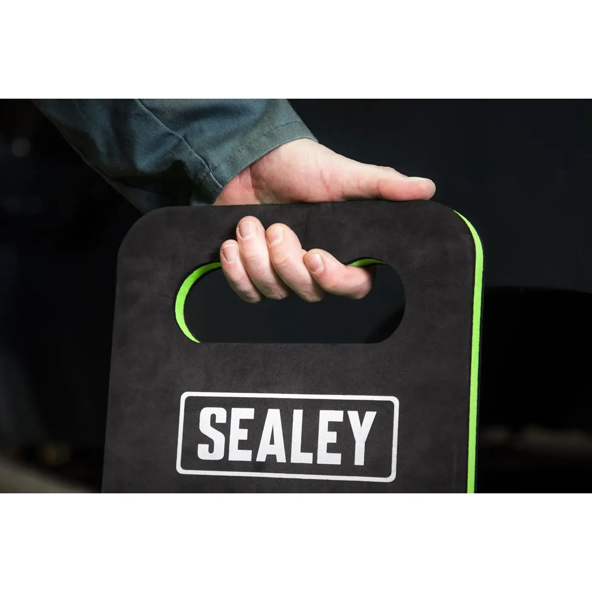 Sealey Mechanic's Kneeling Mat Folding 23mm - Image 7