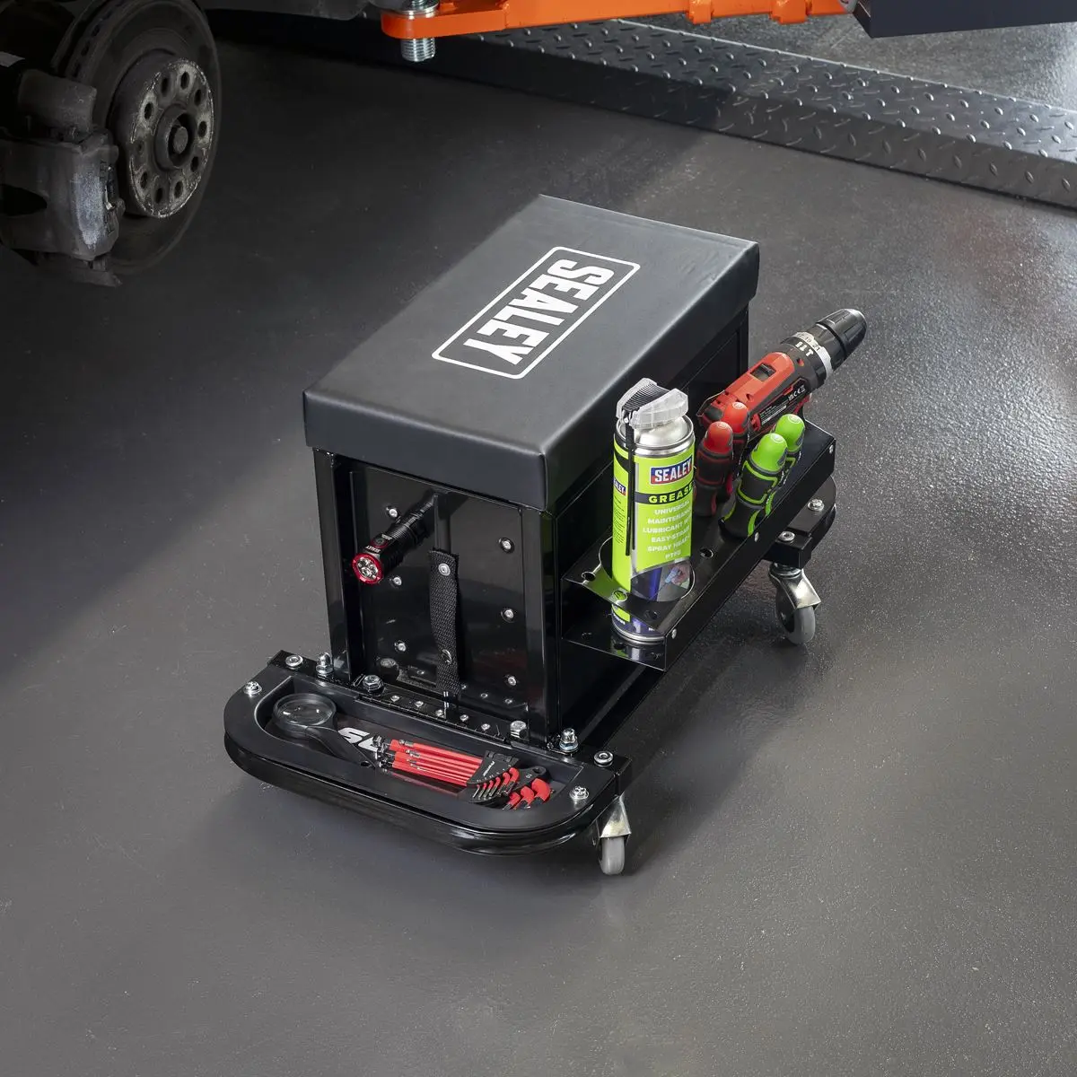 Sealey Mechanic's Utility Seat & Toolbox - Black - Image 6