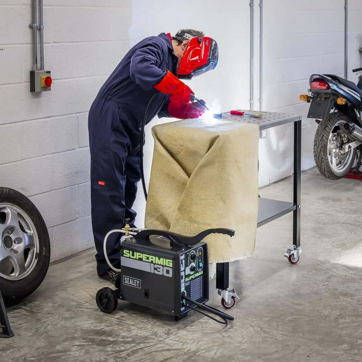 Sealey Mini MIG Welder 130A 230V - Image 5