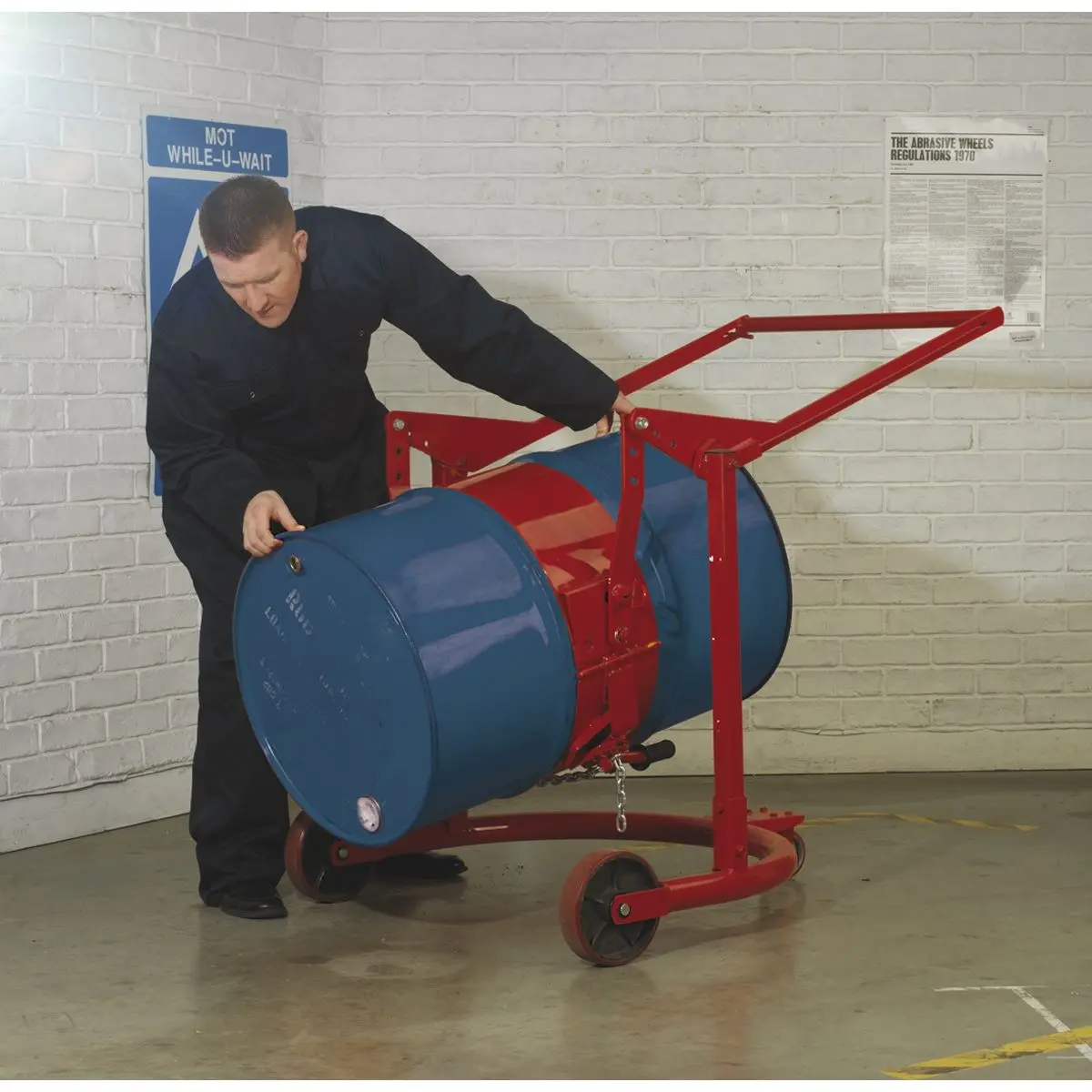 Sealey Mobile Drum Handler 205L - Image 5