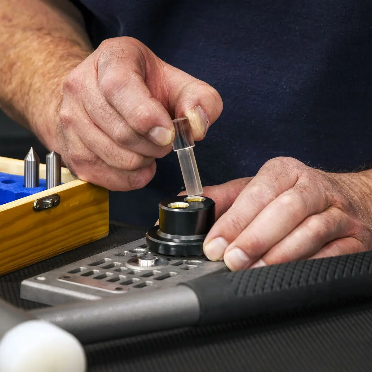 Sealey Optical Centre Punch Set - Image 9