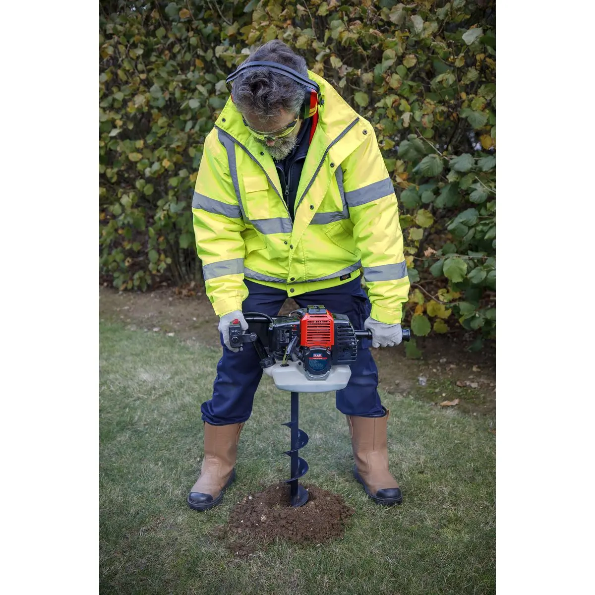 Sealey Petrol Earth Auger 2-Stroke - Image 6