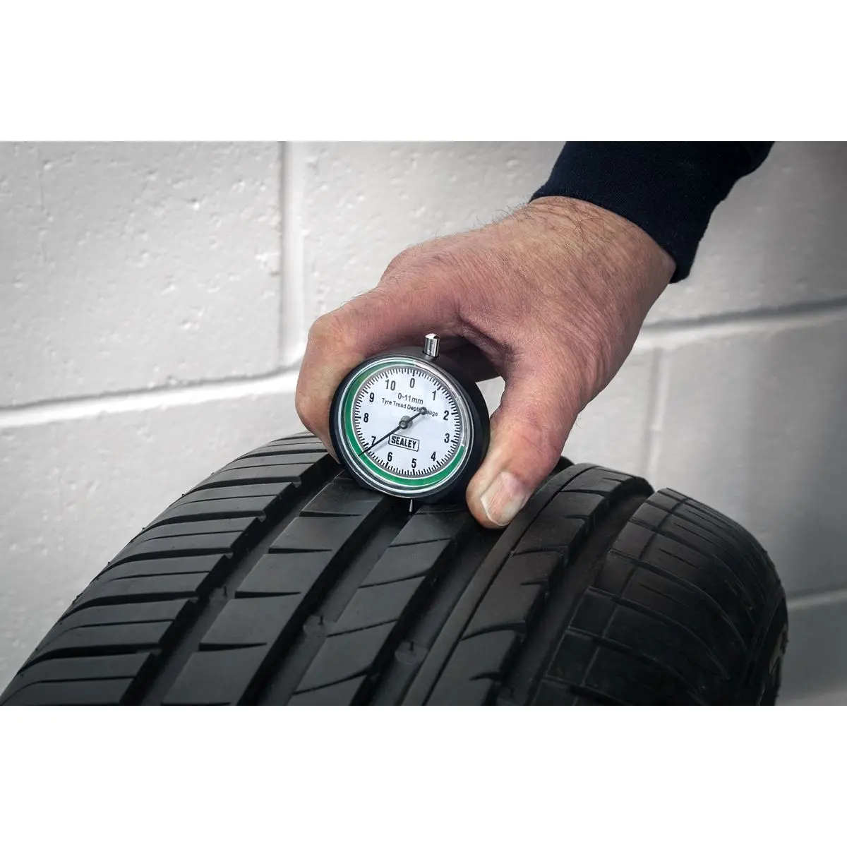 Sealey Pocket Type Tyre Tread Depth Dial Gauge - Image 6