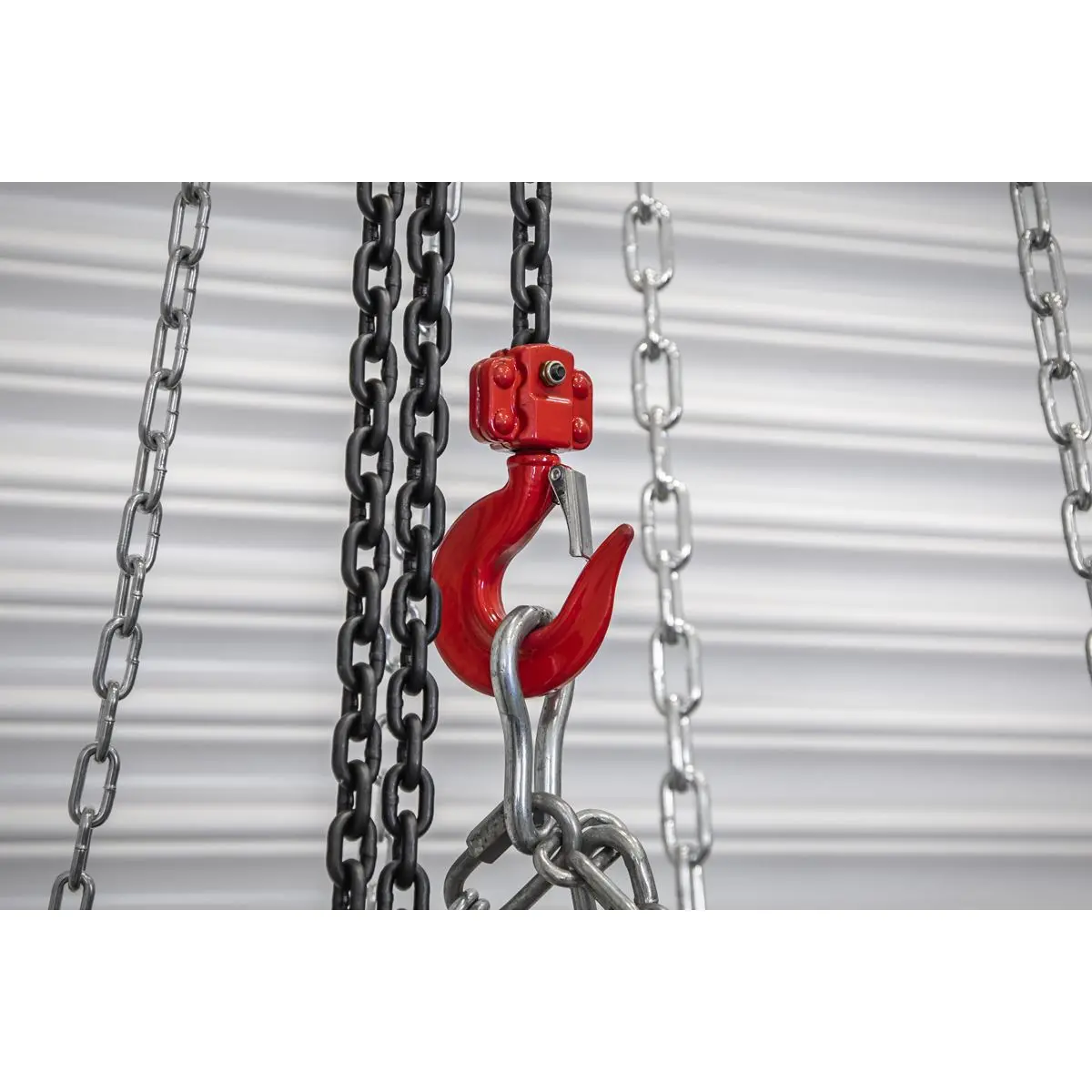 Sealey Portable Adjustable Gantry Crane with Geared Trolley Combo 1 Tonne - Image 3