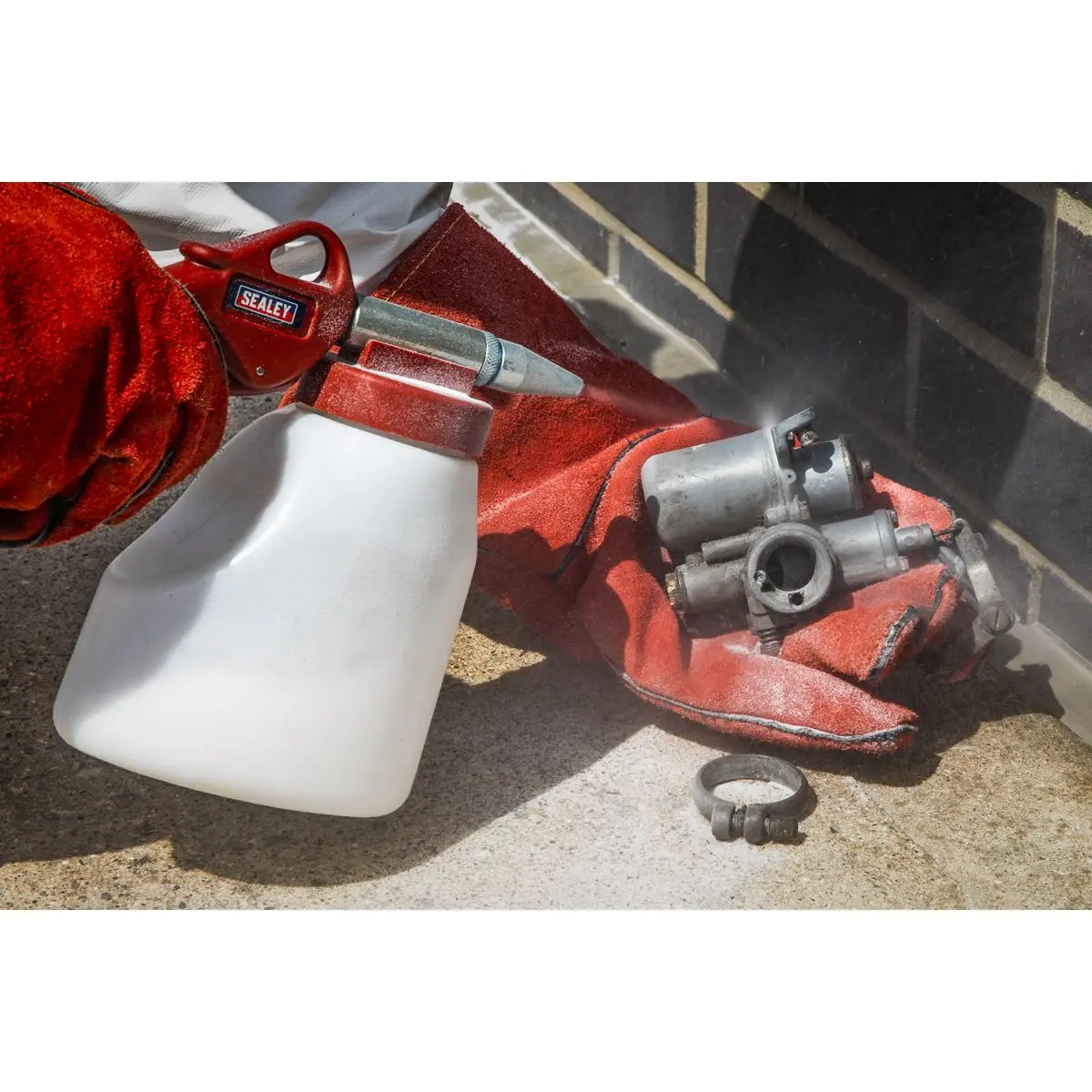 Sealey Portable Soda Blasting Gun - Image 5