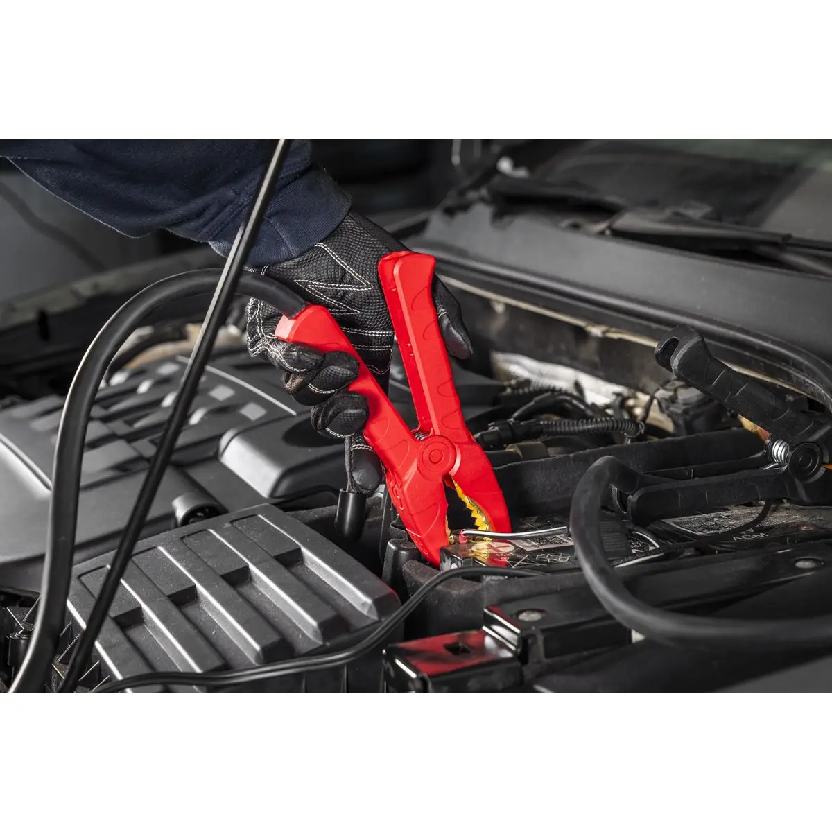 Sealey Premier 12V RoadStartĀ® Jump Starter 2200 Peak Amps - Image 11
