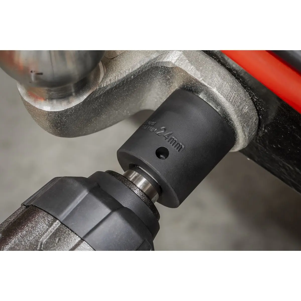 Sealey Premier 13 Piece 1/2" Drive Lock On Impact Socket Set 10-24mm Rounded Nuts - Image 5