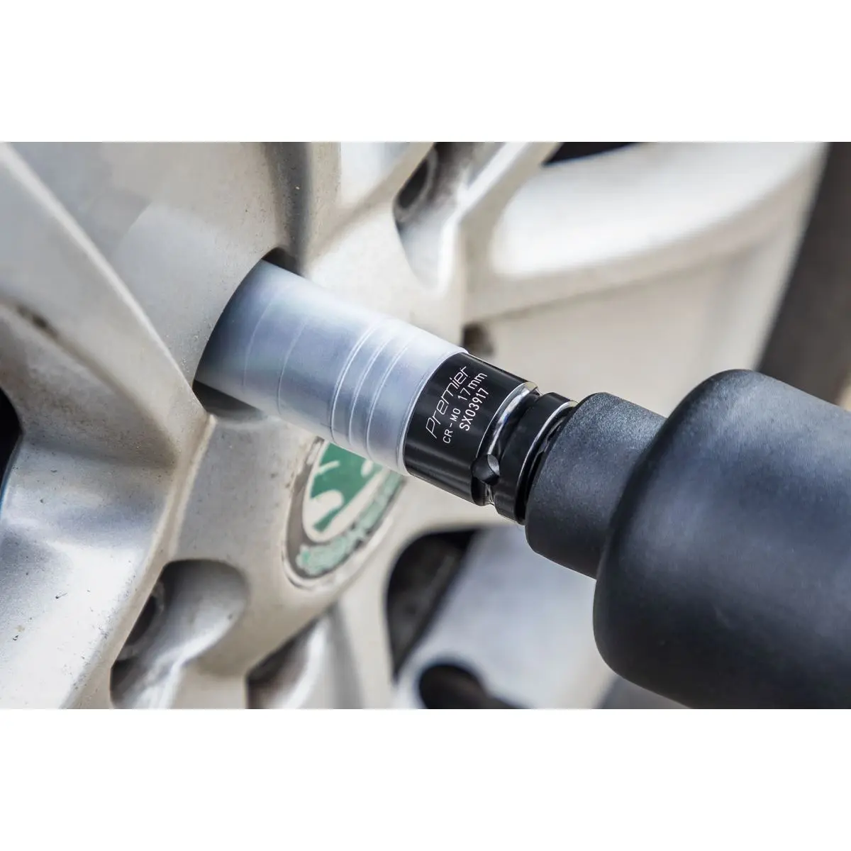 Sealey Premier Alloy Wheel Ultra-Power Impact Socket 17mm 1/2"Sq Drive - Image 4