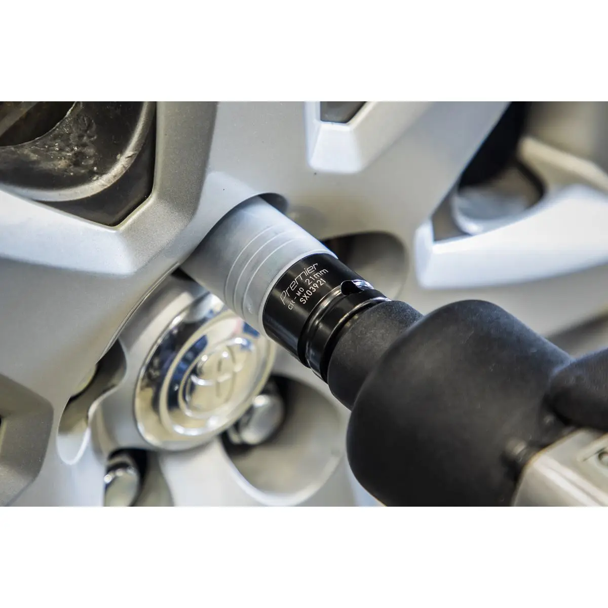Sealey Premier Alloy Wheel Ultra-Power Impact Socket 21mm 1/2"Sq Drive - Image 2