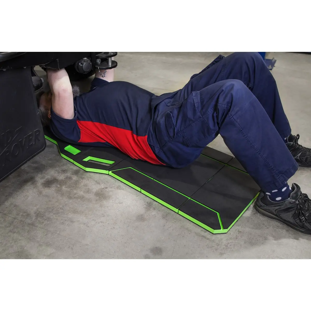 Sealey Premier Folding Mechanic's Work Mat Premier 31mm - Image 3