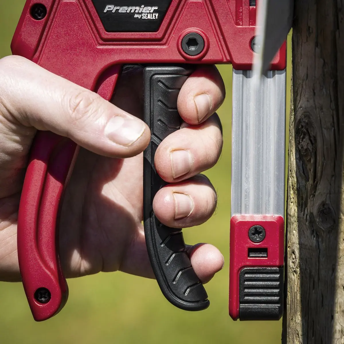 Sealey Premier Heavy-Duty Staple & Brad Nail Gun - Image 9