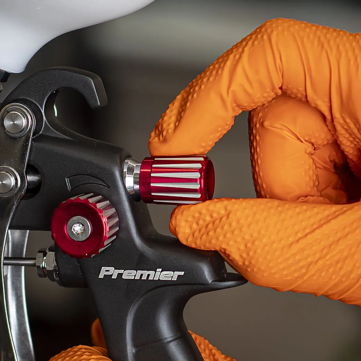 Sealey Premier HVLP Gravity Feed Spray Gun - 1.3mm Set-Up - Image 6