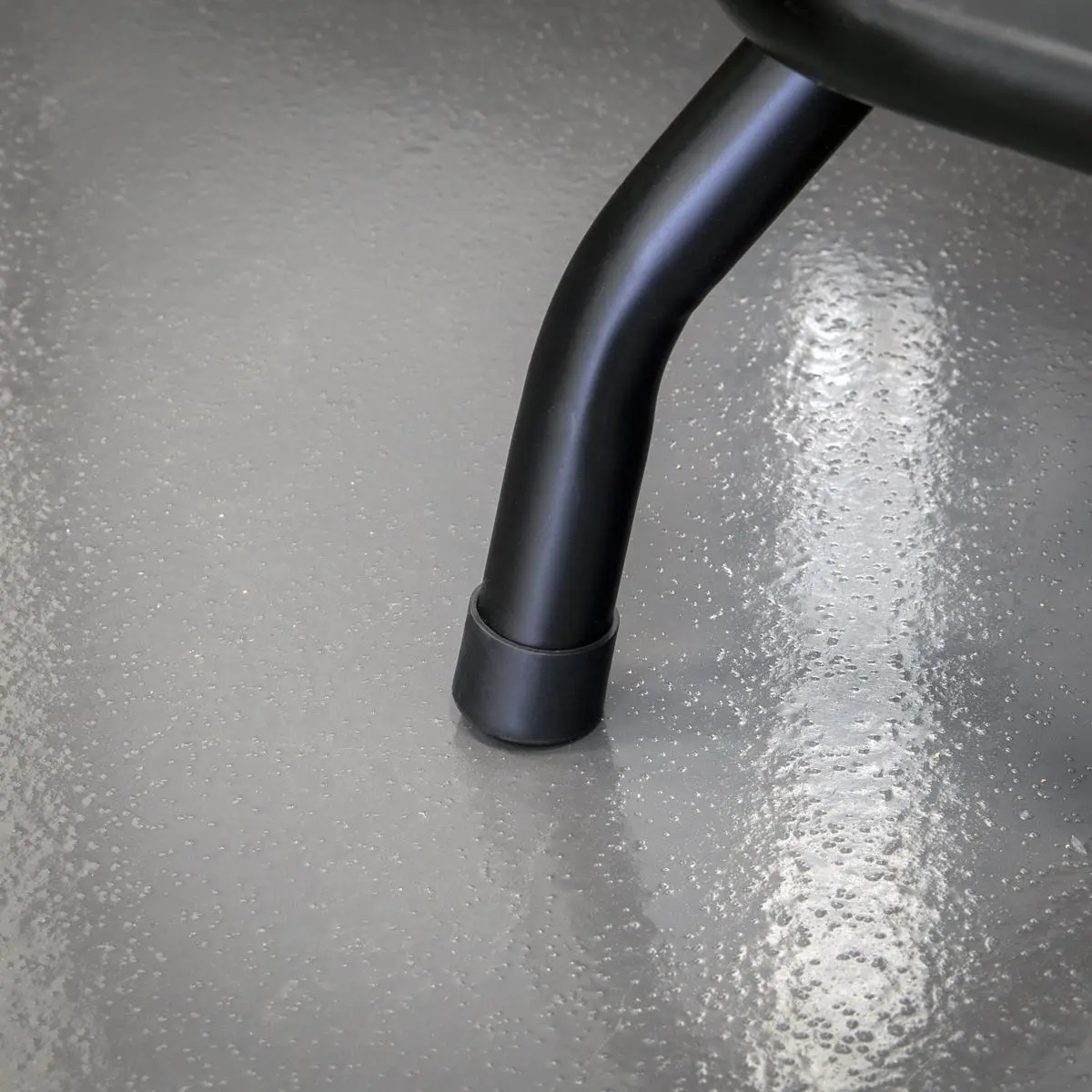 Sealey Premier Industrial Premier Industrial Pneumatic Workshop Stool with Adjustable Height Swivel Seat & Back Rest - Image 6
