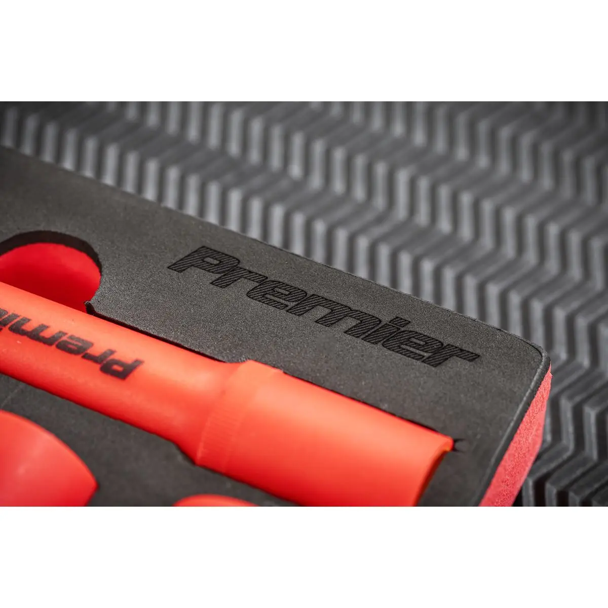 Sealey Premier Insulated Socket Set with Tool Tray 10pc 1/2"Sq Drive - VDE Approved - Image 6