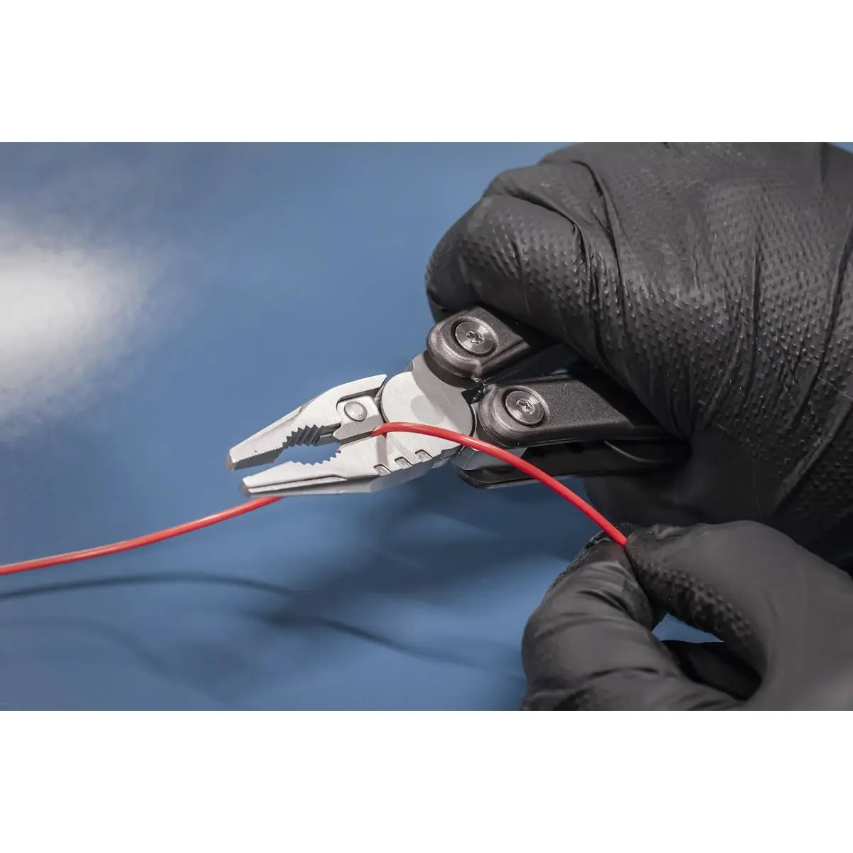 Sealey Premier Multi-Tool 14-Function - Image 3