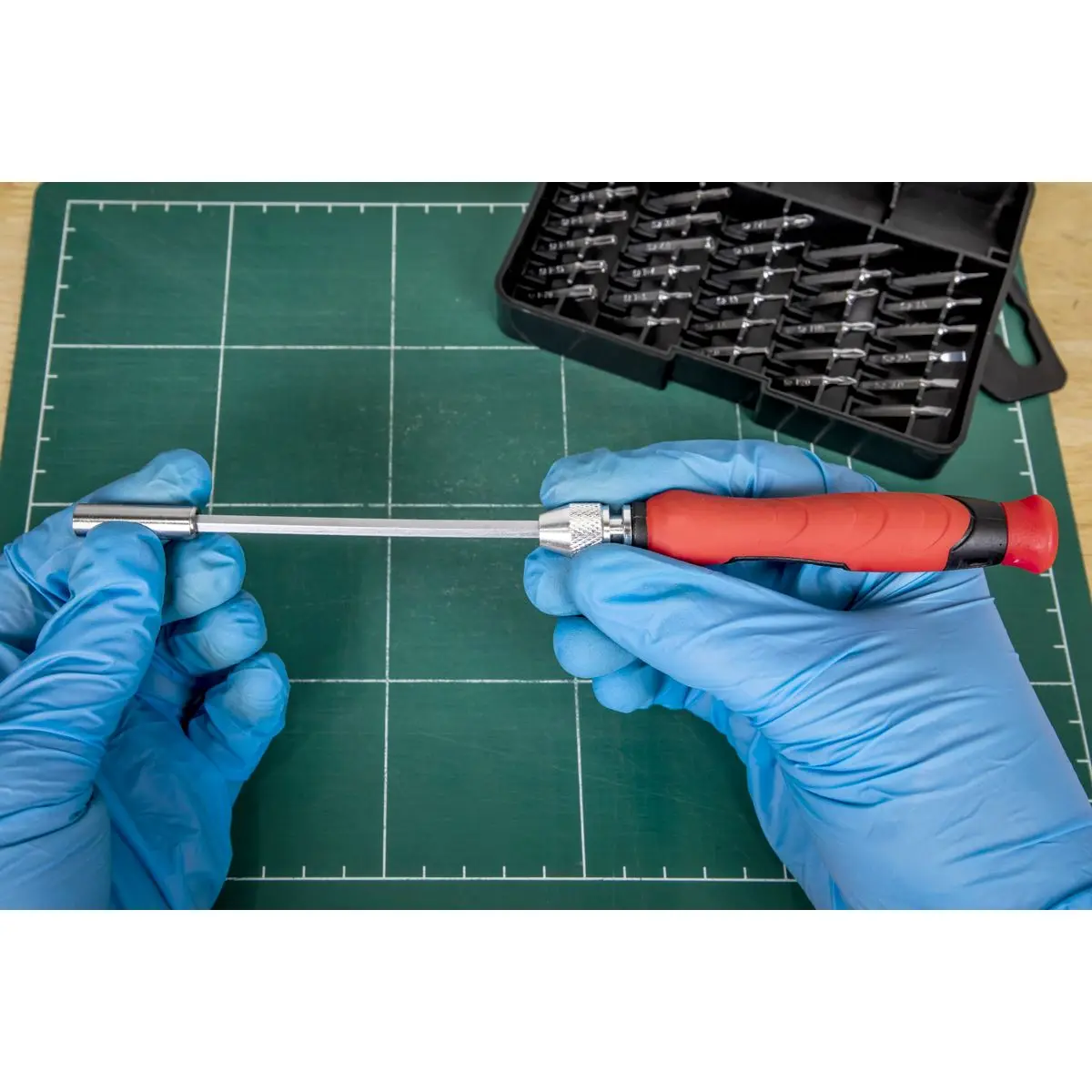 Sealey Premier Precision Bit Screwdriver Set 32pc - Image 2