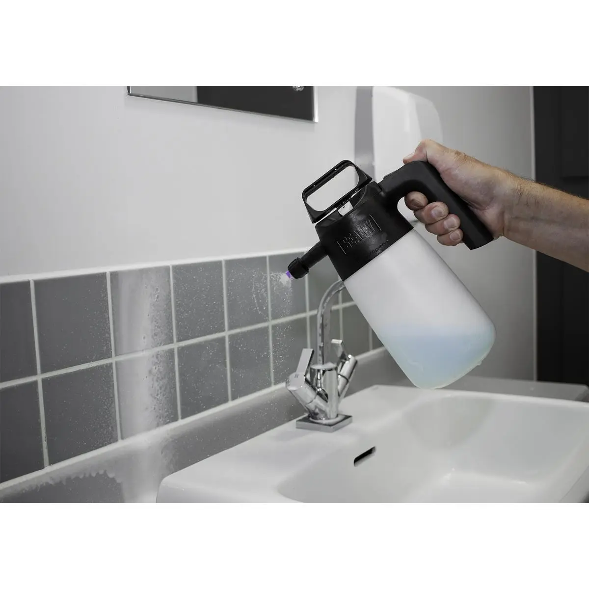 Sealey Premier Premier Snow Foaming/Maintenance Pressure Sprayer - Image 6