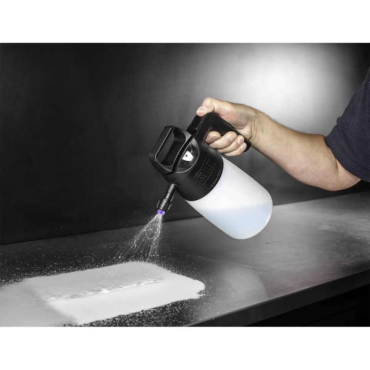 Sealey Premier Premier Snow Foaming/Maintenance Pressure Sprayer - Image 7