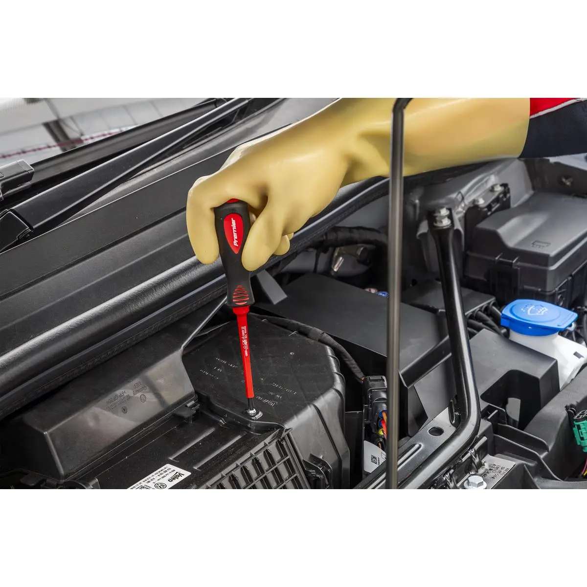 Sealey Premier Screwdriver Set 7pc VDE Approved - Image 7