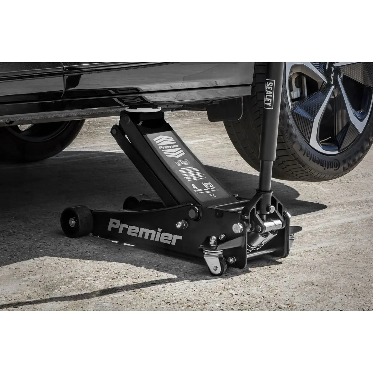 Sealey Premier Premier Low Profile Trolley Jack with Rocket Lift 4 Tonne - Black - Image 7