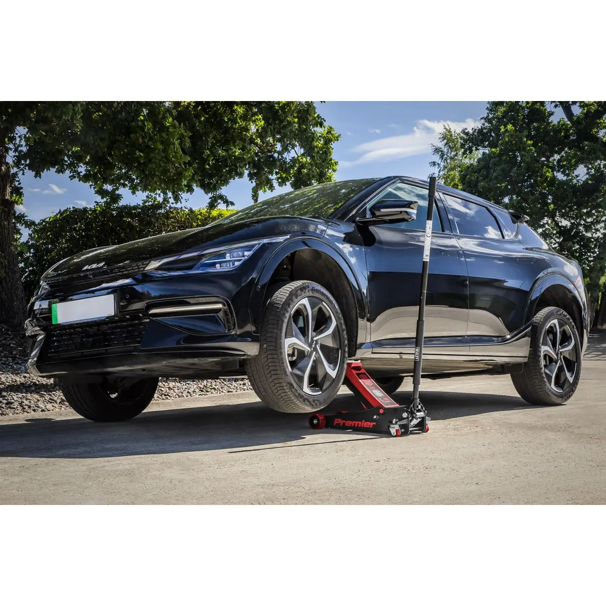 Sealey Premier Premier Low Profile Trolley Jack with Rocket Lift 4 Tonne - Red - Image 4