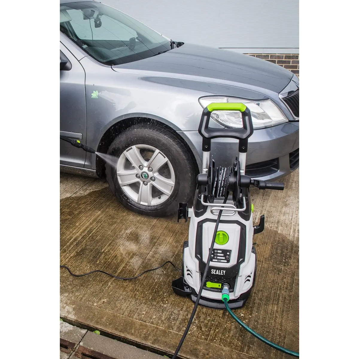 Sealey Pressure Washer 170bar 450L/hr with Snow Foam - Image 10