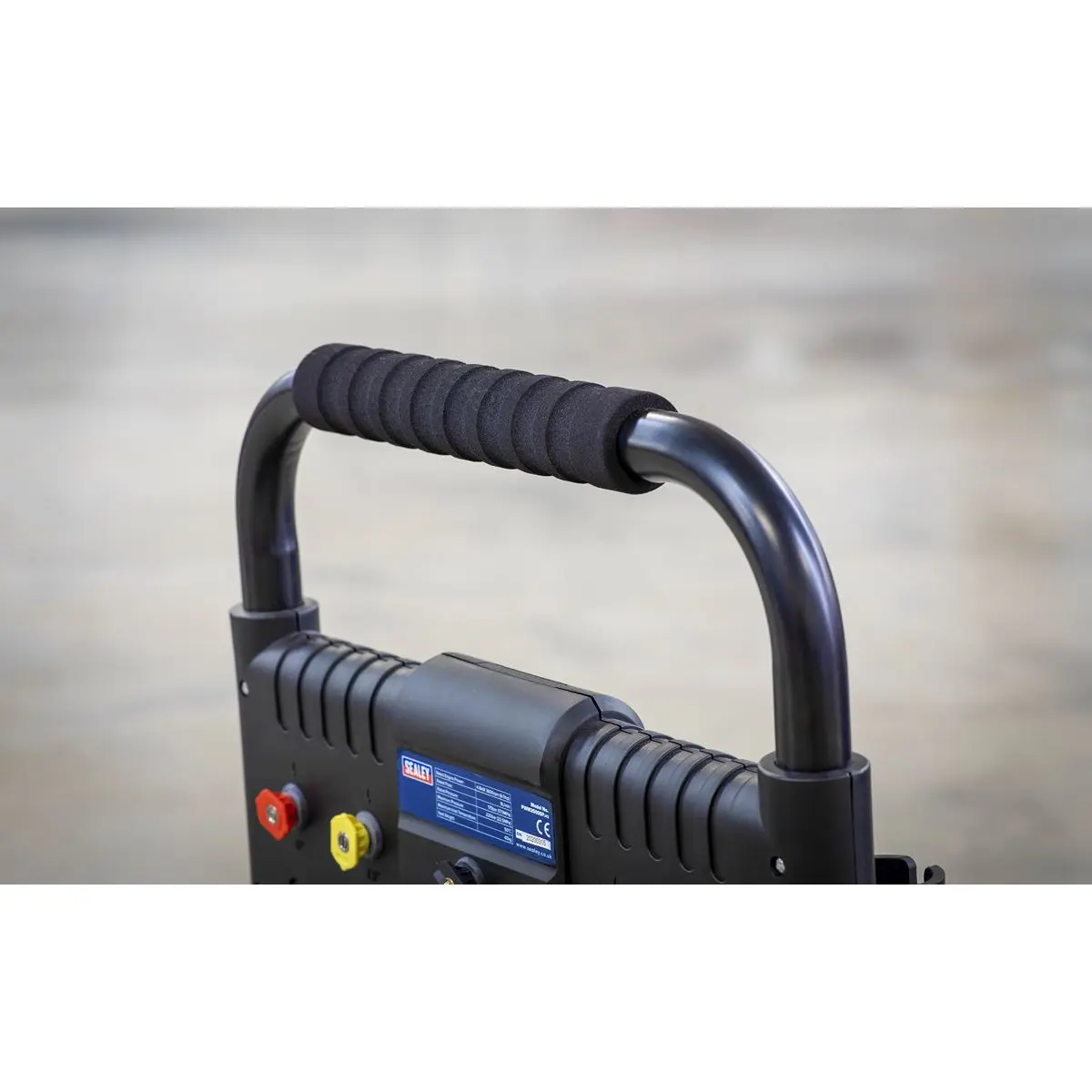 Sealey Pressure Washer 220bar 540L/hr 6.5hp Petrol - Image 6