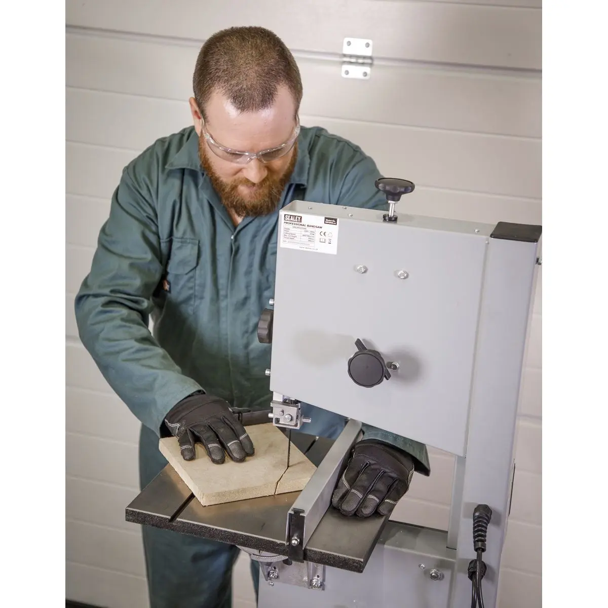 Sealey Professional Bandsaw 245mm - Image 7