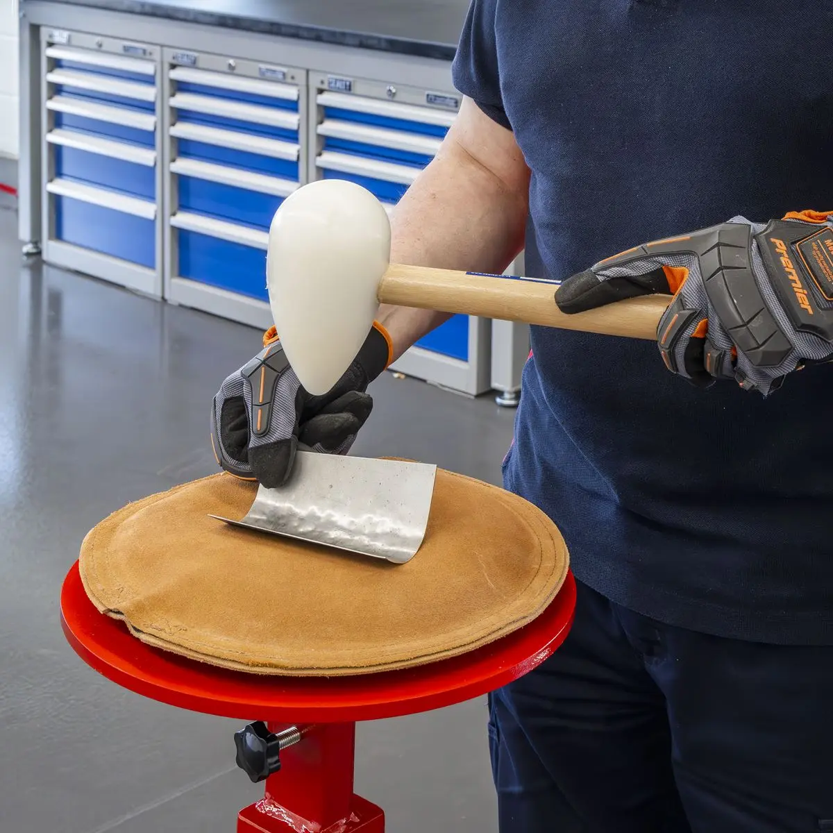 Sealey Professional Mallet Nylon Head for Metal Shaping 75mm (3") - Image 6
