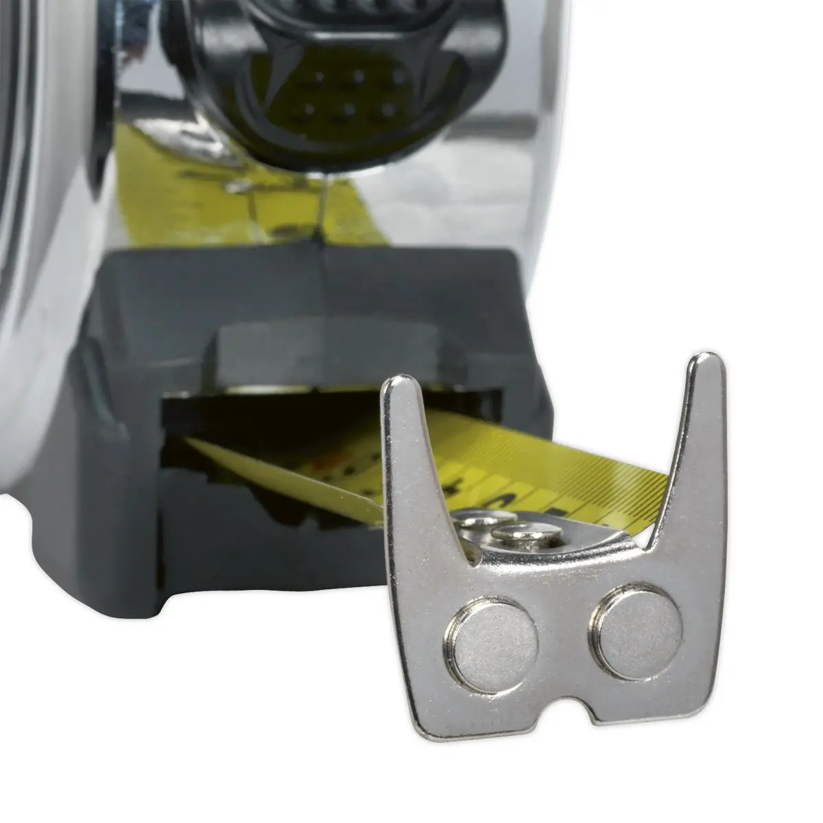 Sealey Professional Tape Measure Chrome Body 5m or 8m - Image 4