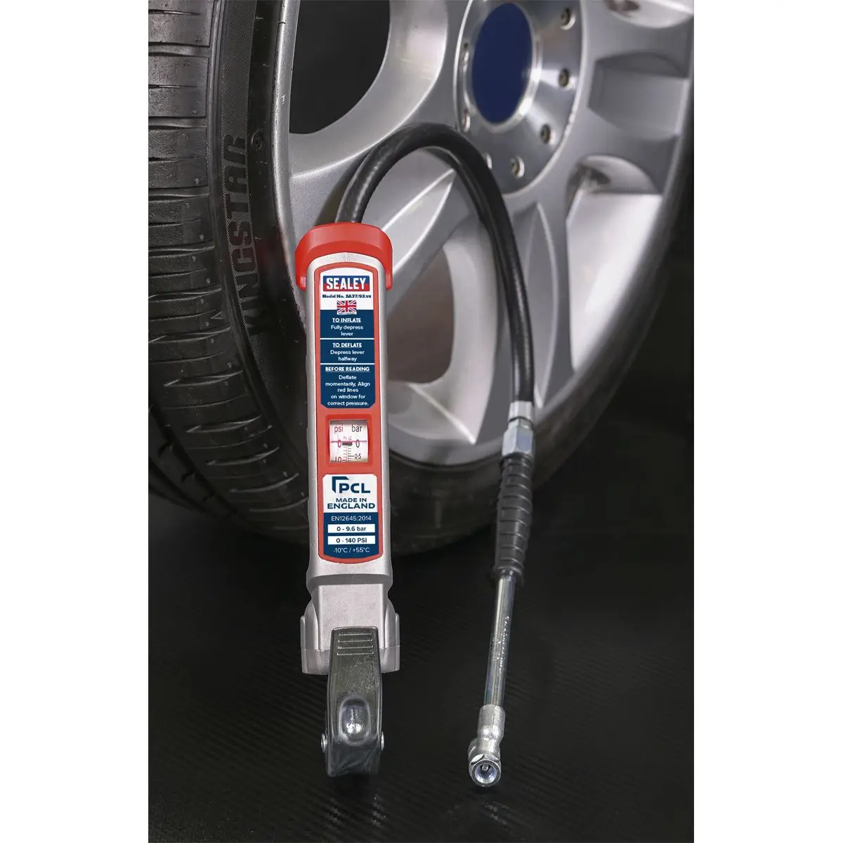 PCL Professional Tyre Inflator with Twin Push-On Connector - Image 2