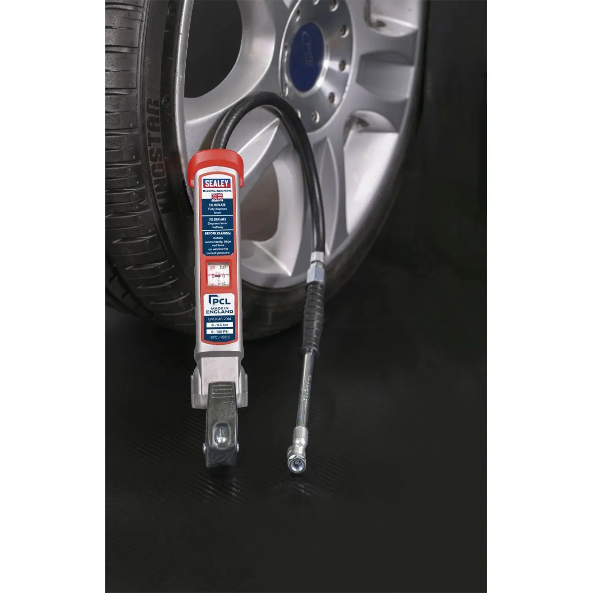PCL Professional Tyre Inflator with Twin Push-On Connector - Image 4
