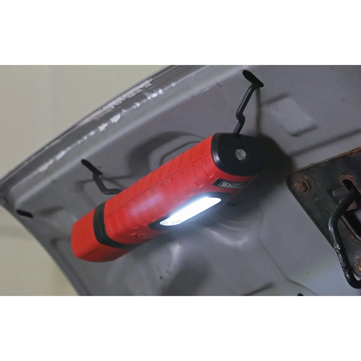 Sealey Rechargeable 360° Inspection Light 10W & 3W SMD LED Red 2 x Lithium-ion - Image 15