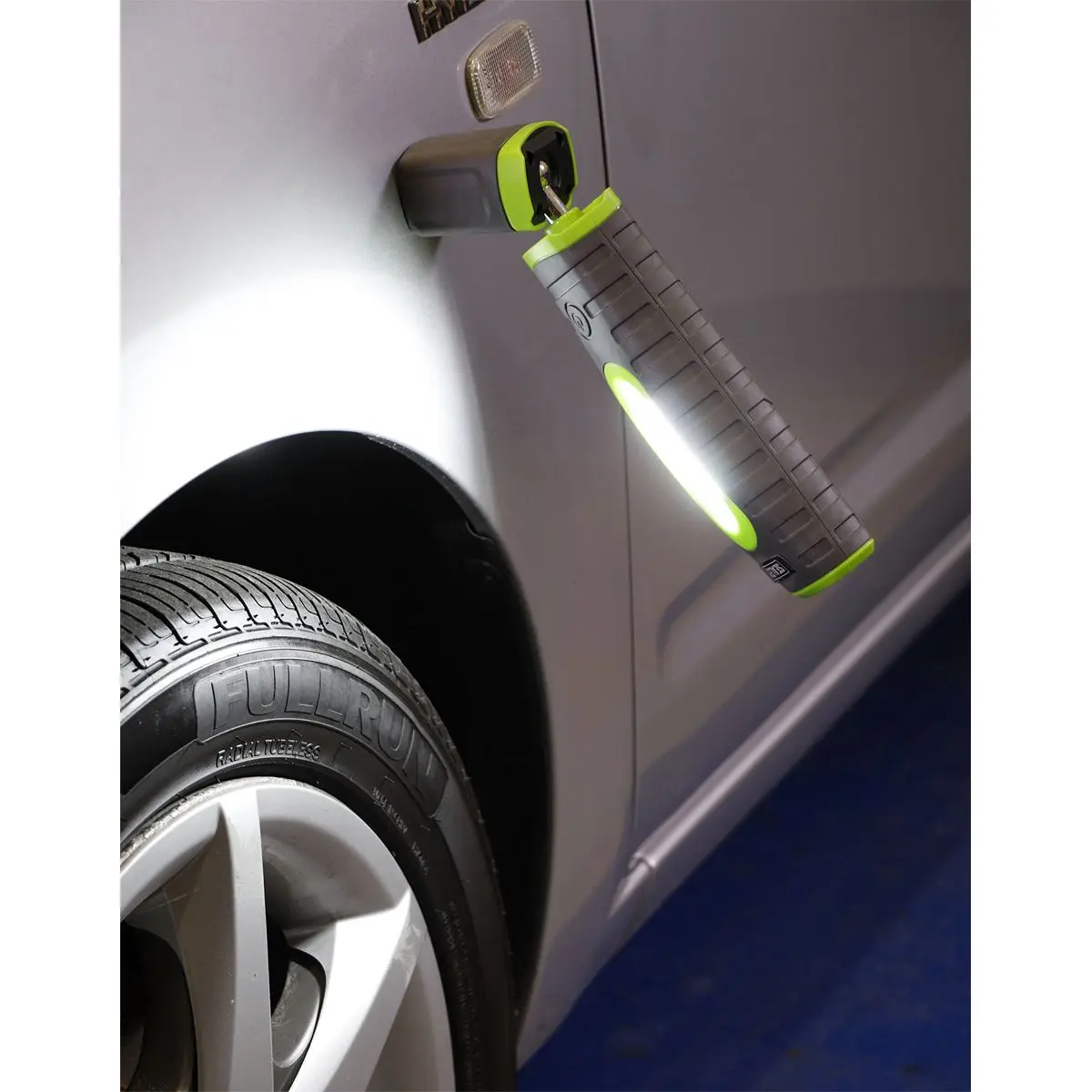 Sealey Rechargeable 360° Inspection Lamp 24 SMD LED + 3W LED Green 1000 Lumens - Image 12