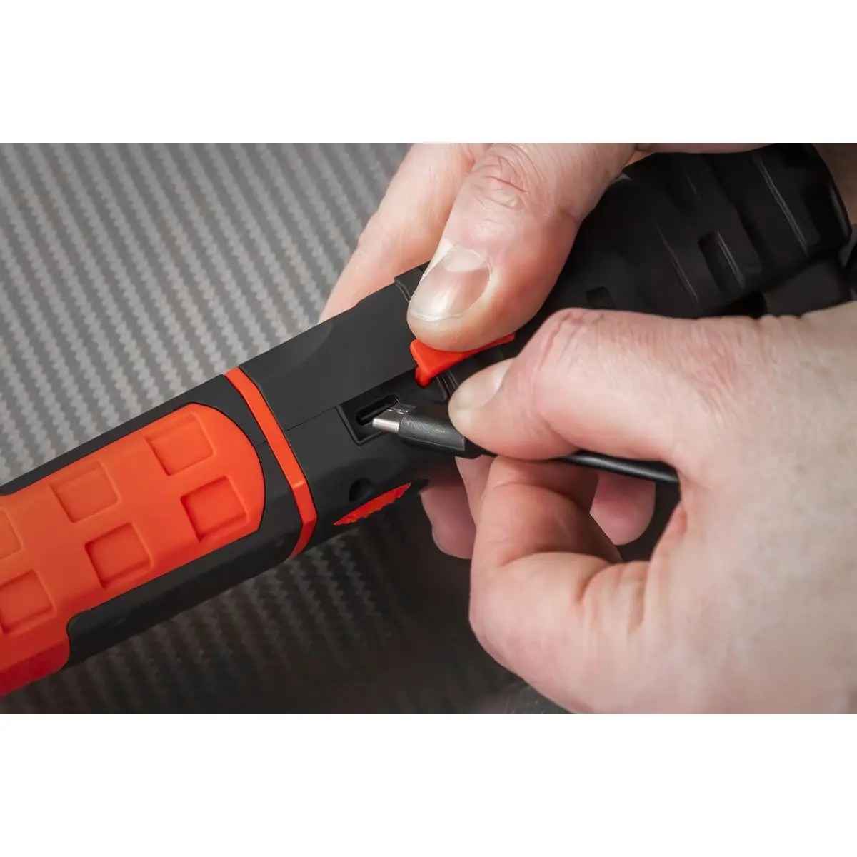 Sealey Rechargeable 5W COB & 1W SMD LED Inspection Light - Image 8