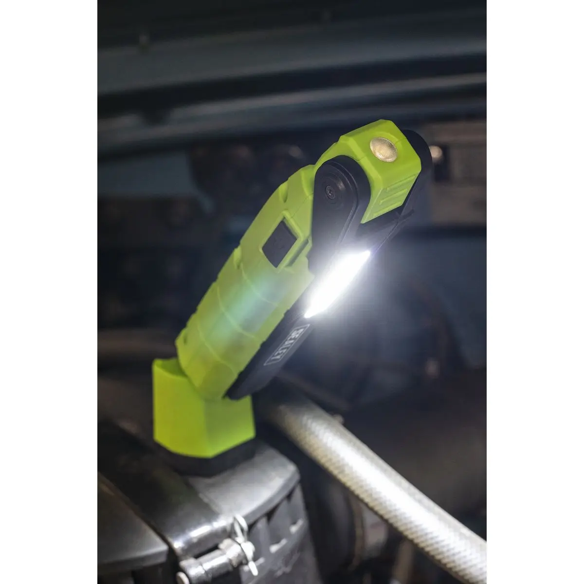 Sealey Rechargeable 360° Inspection Light 10W & 2 x 4W SMD LED Green - Image 8