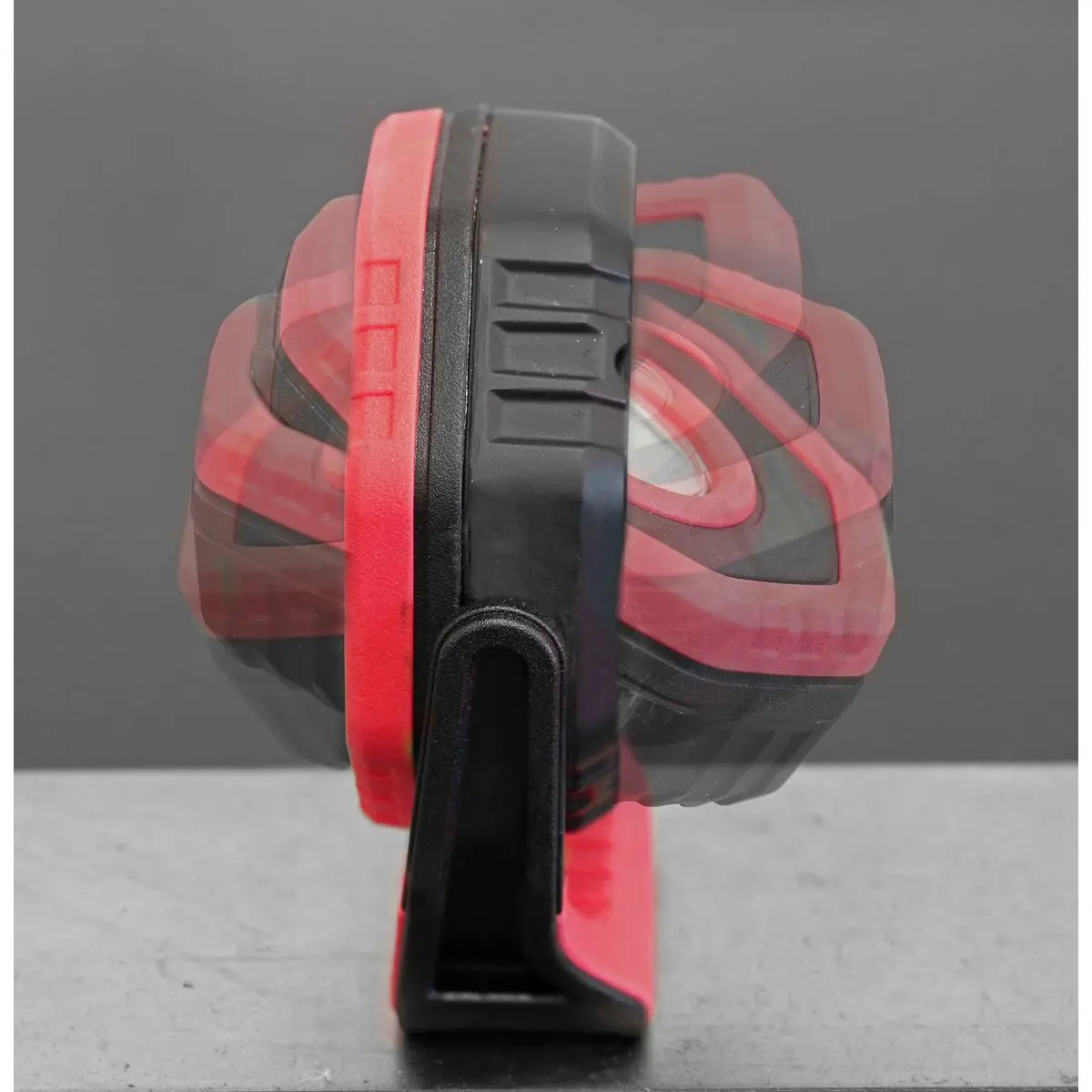 Sealey Rechargeable Pocket Floodlight with Magnet 360° 7W COB LED - Red - Image 8