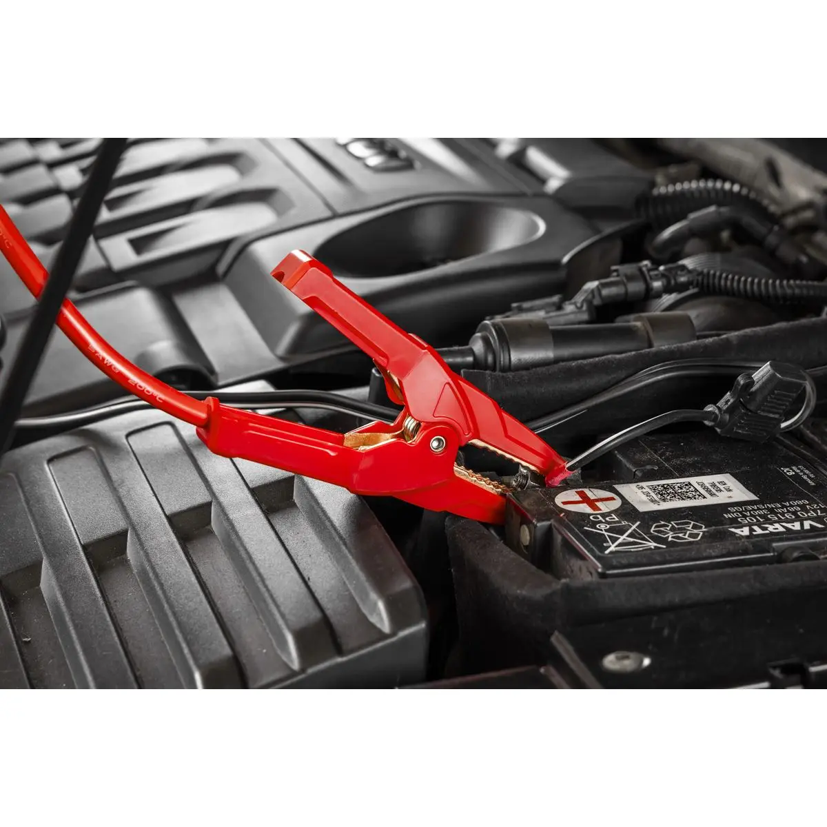 Sealey RoadStartĀ® 12V Jump Starter Power Pack 4000A - Image 2