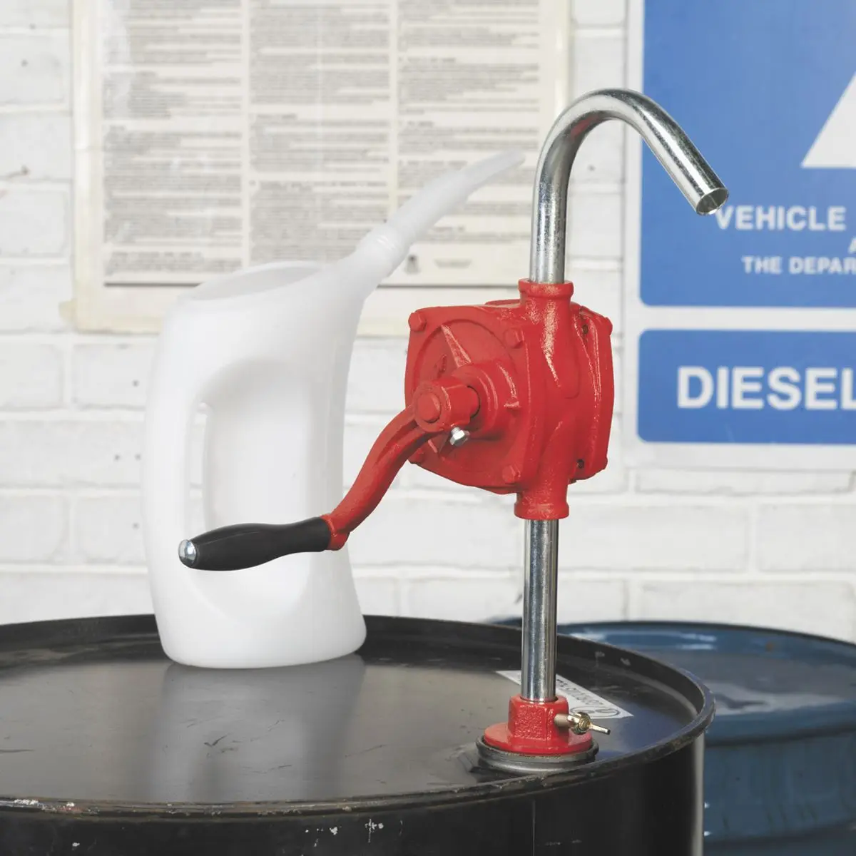 Sealey Rotary Oil Drum Pump 0.2L/Revolution - Image 2