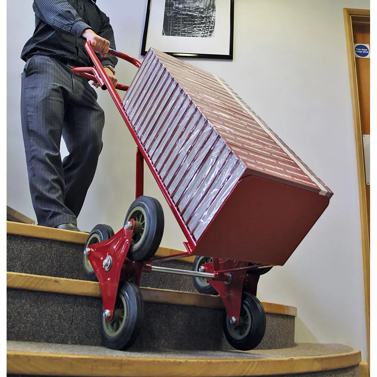Sealey Stair Climbing Sack Truck with Solid Tyres 150kg Capacity - Image 14