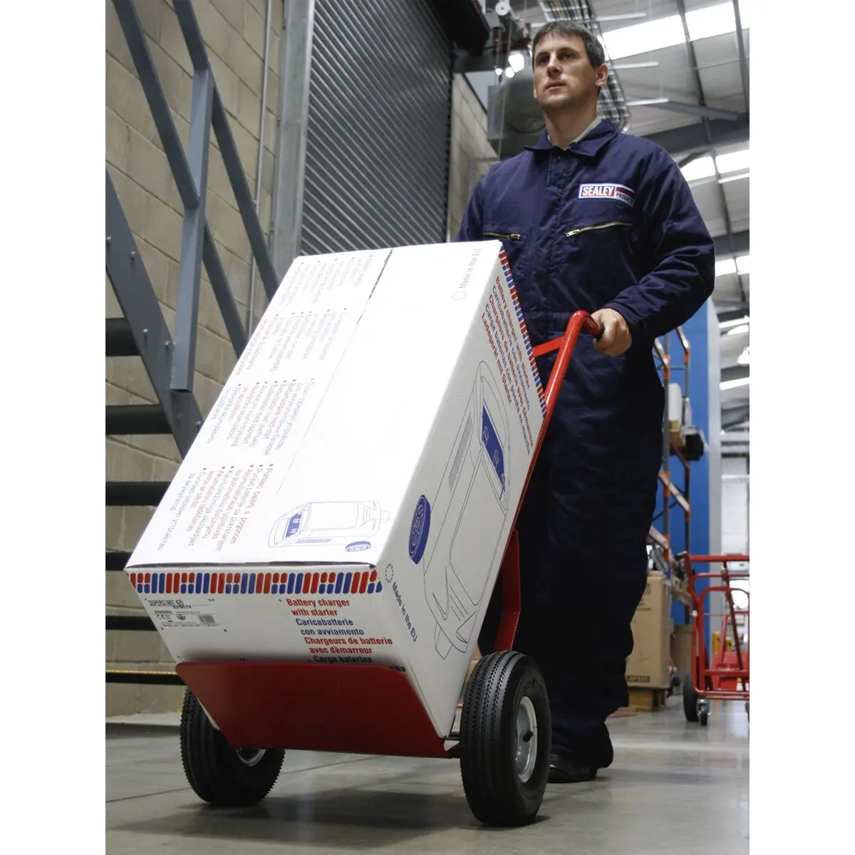 Sealey Sack Truck with Pneumatic Tyres 200kg Capacity - Image 10