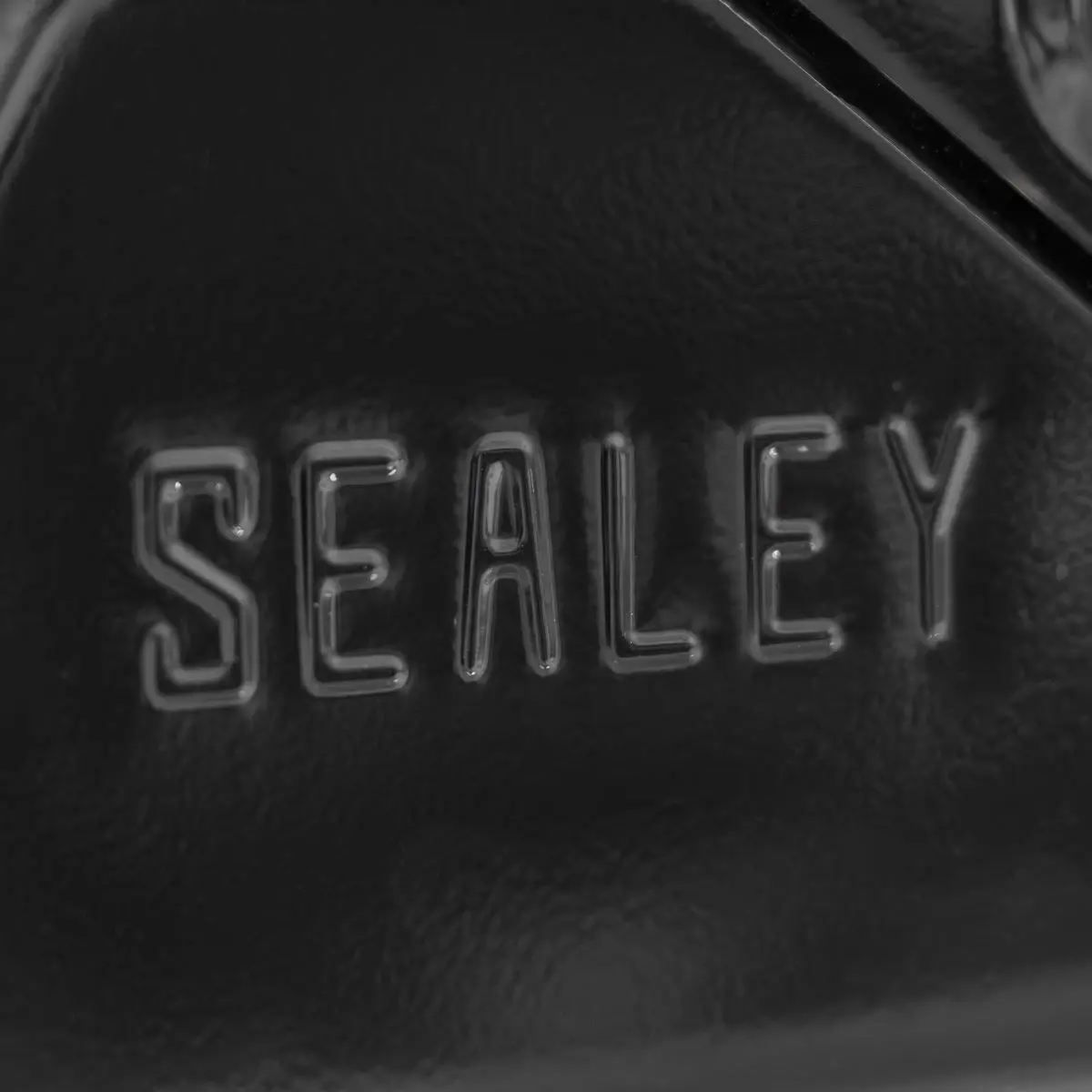Sealey Screw Cap Metal Jerry Can 20L - Black - Image 9