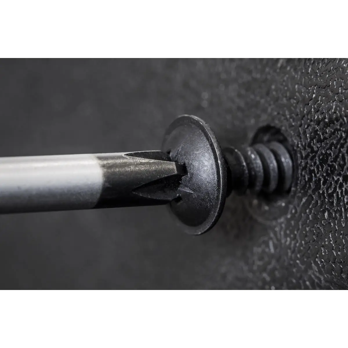 Sealey Self-Tapping Screw 4.2 x 25mm Flanged Head Black Pozi Pack of 100 - Image 3
