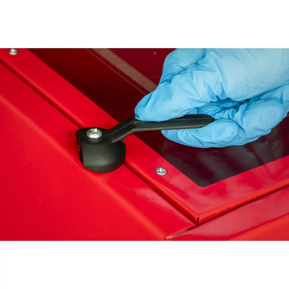 Sealey Shot Blast Cabinet with Gun 640 x 490 x 490mm - Image 4