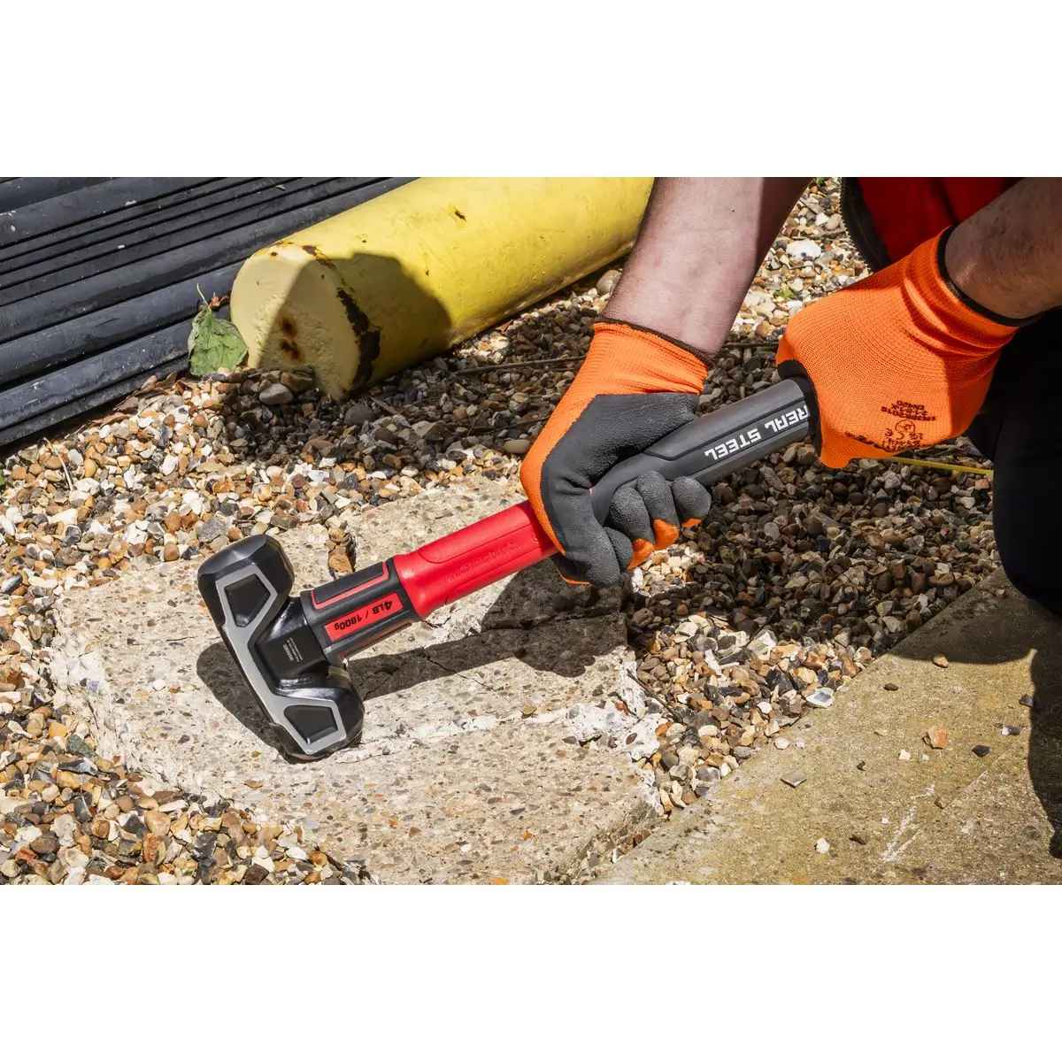 Sealey Sledge Hammer Graphite 4lb Short Handle Premier - Image 4