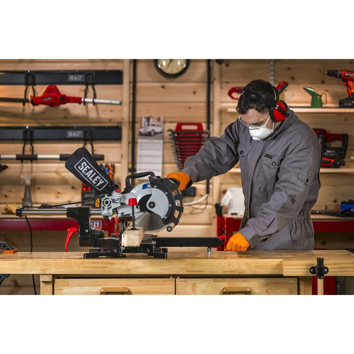 Sealey Sliding Compound Mitre Saw Ø216mm - Image 9