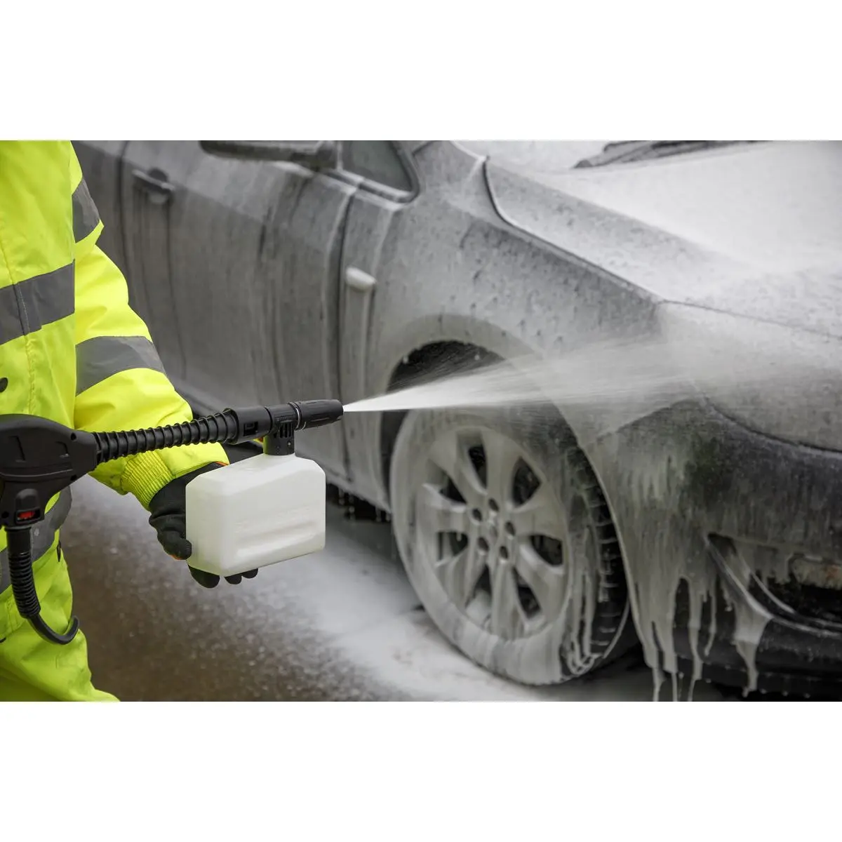 Sealey Snow Foam Sprayer for PW1601/PW1850 - Image 3