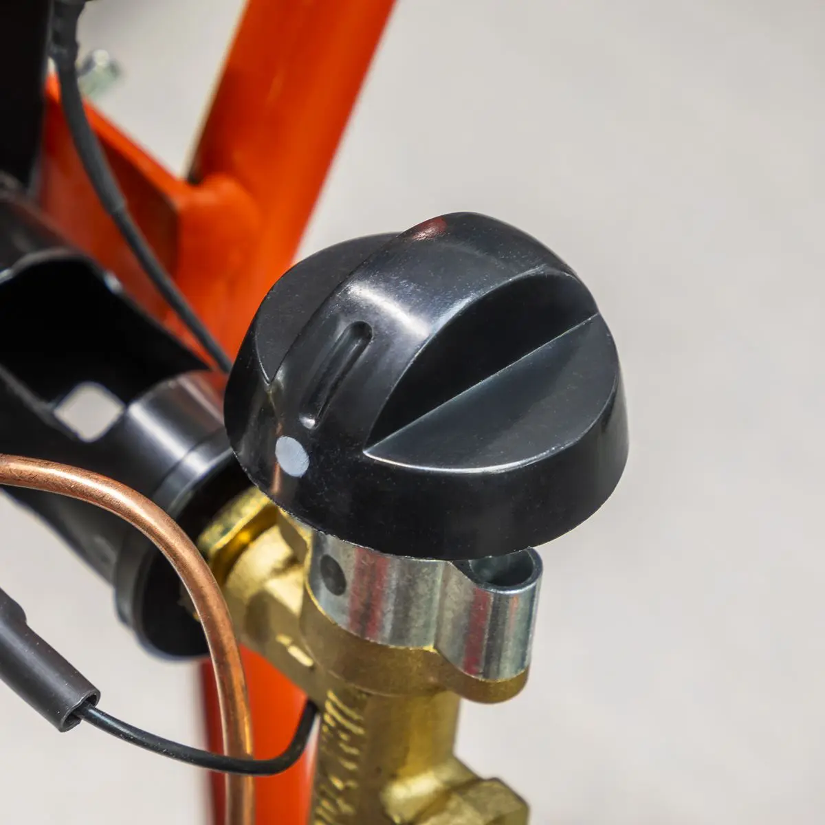 Sealey Space Warmer® Propane Heater with Stand 10,250-15,354Btu/hr - Image 8