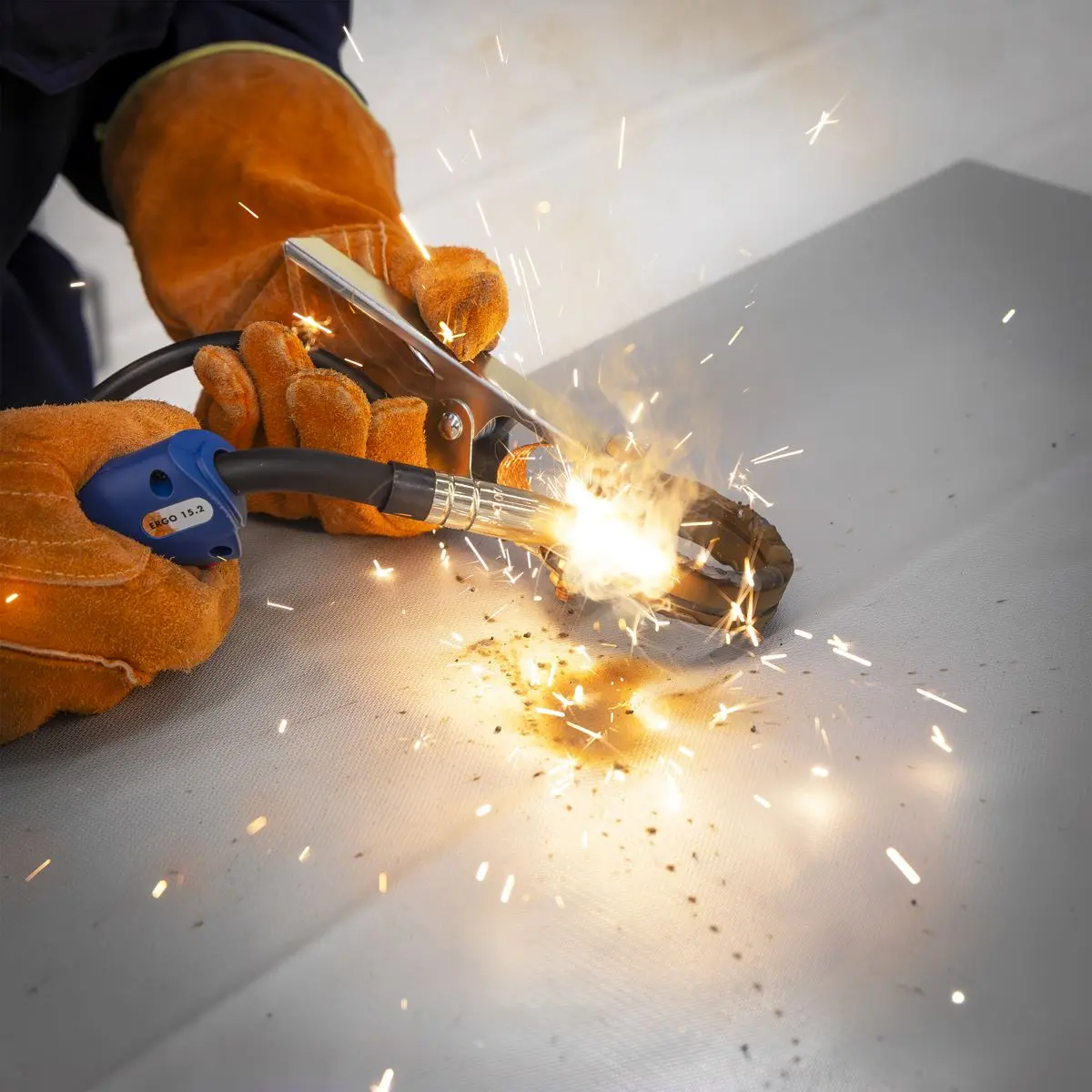 Sealey Spark-Proof Welding Blanket 1800mm x 1300mm - Image 5