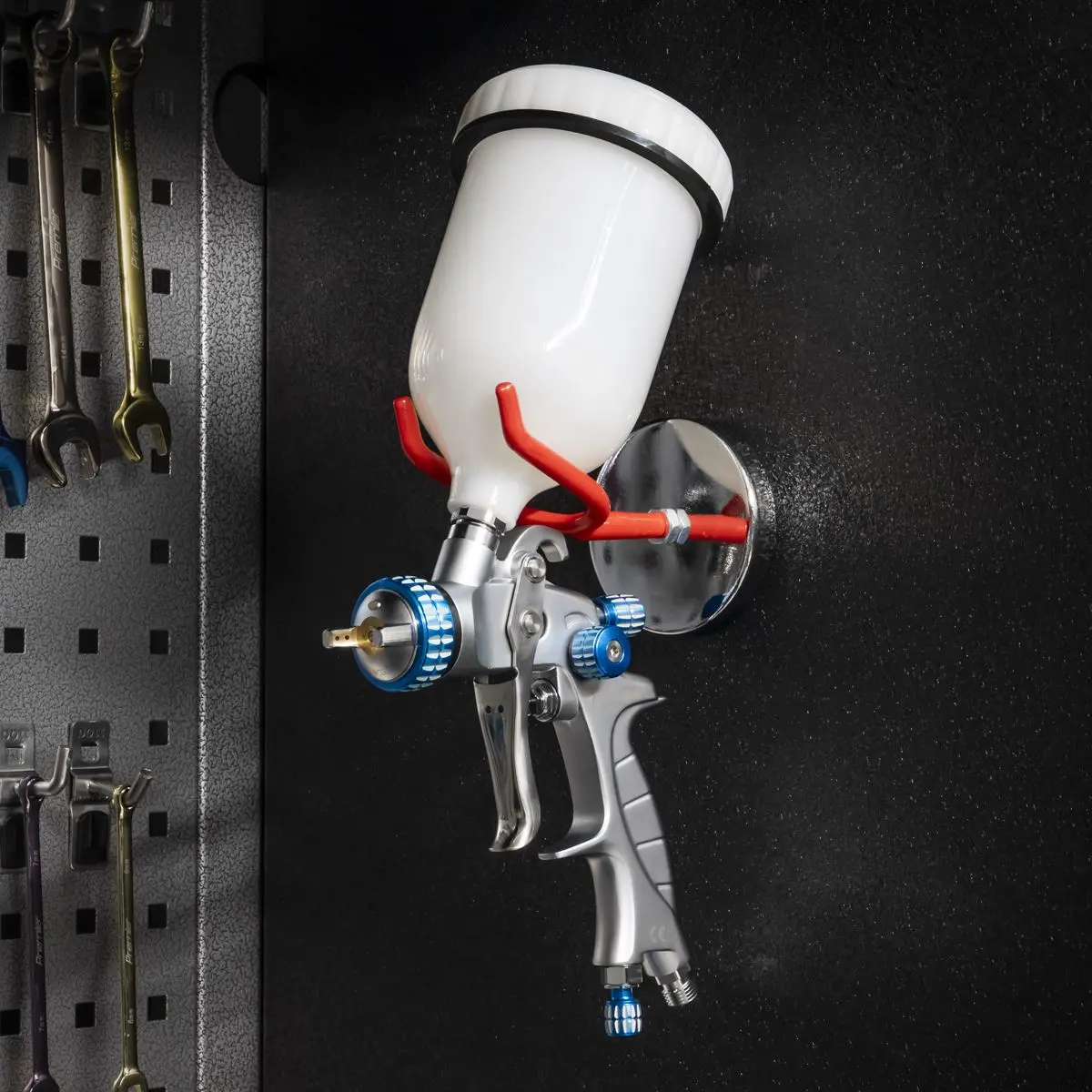 Sealey Spray Gun Holder Magnetic - Image 7